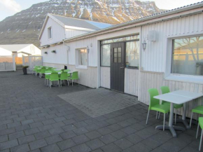 Отель Kaffihúsid Eskifirdi  Reydarfjördur